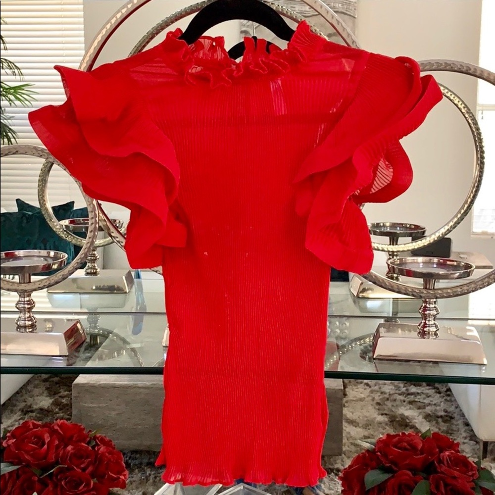 Statement Fashion Nova Top